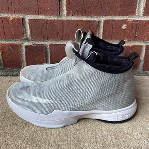 Zoom Kobe Icon 'Metallic Silver' Men’s size 8.5